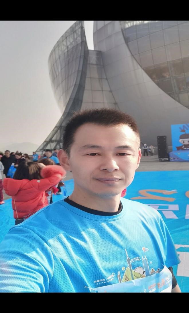 日出水了啊快点使劲动态图