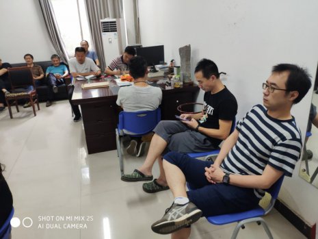 日出水了啊快点使劲动态图