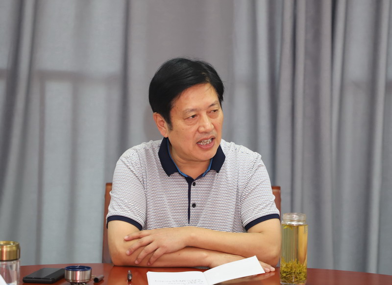 日出水了啊快点使劲动态图