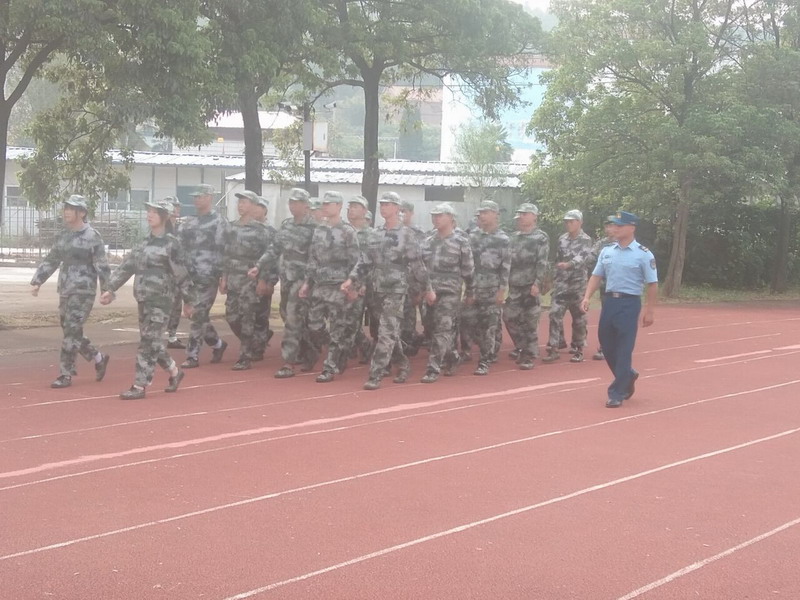 日出水了啊快点使劲动态图