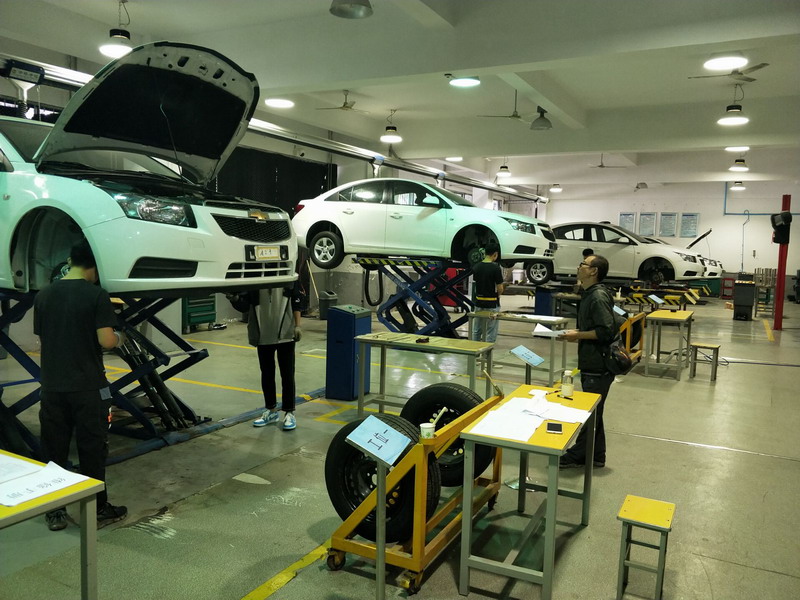 日出水了啊快点使劲动态图