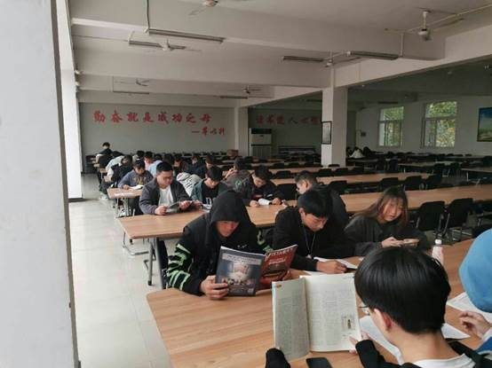 日出水了啊快点使劲动态图