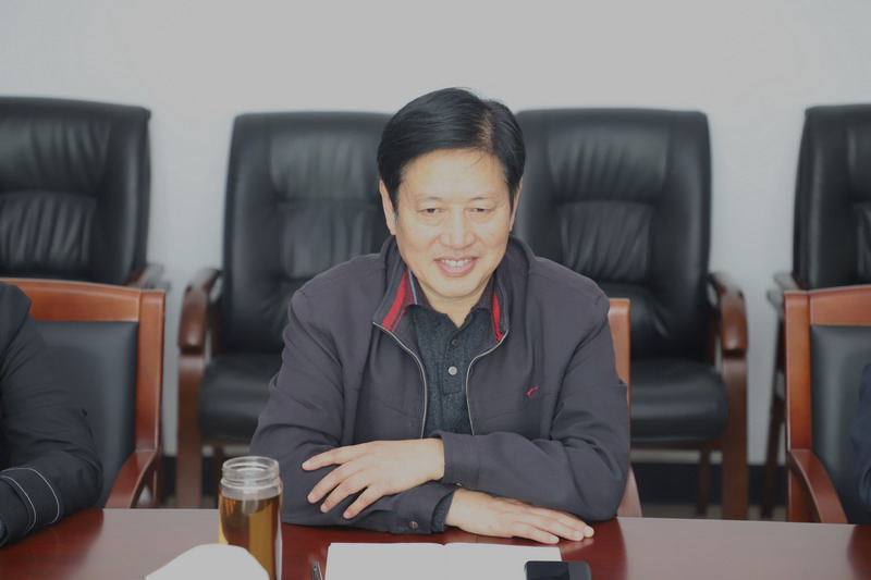 日出水了啊快点使劲动态图