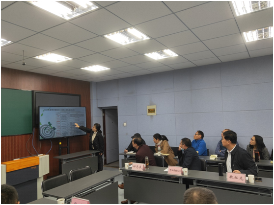 日出水了啊快点使劲动态图