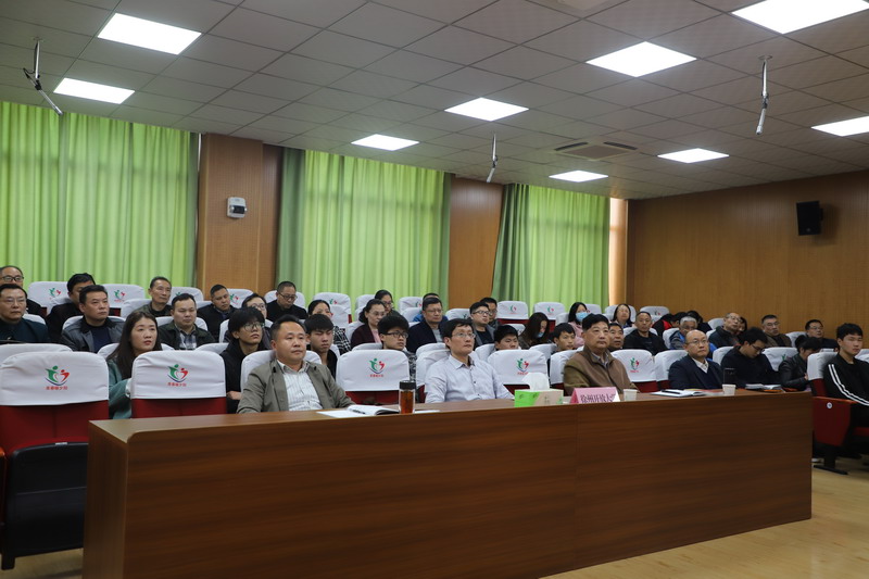 日出水了啊快点使劲动态图