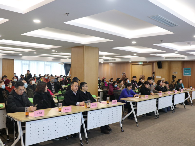 日出水了啊快点使劲动态图