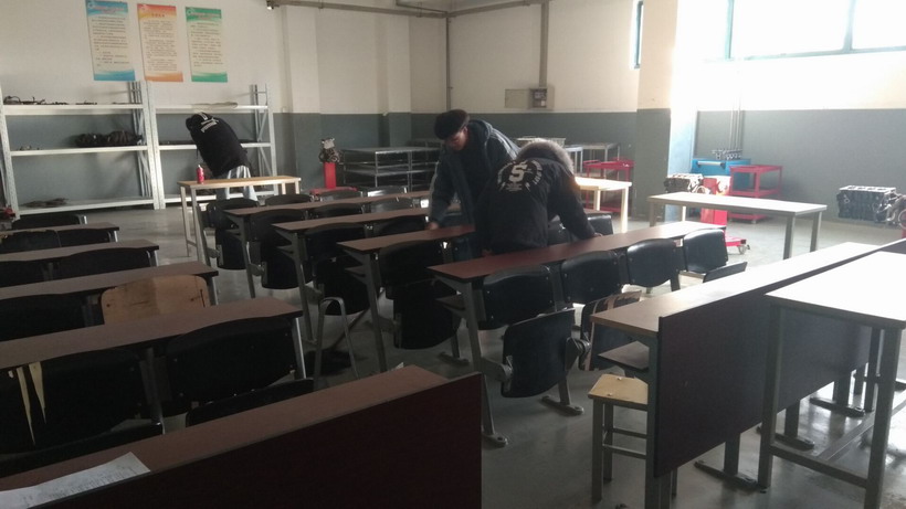 日出水了啊快点使劲动态图