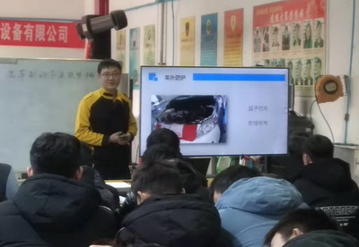 日出水了啊快点使劲动态图