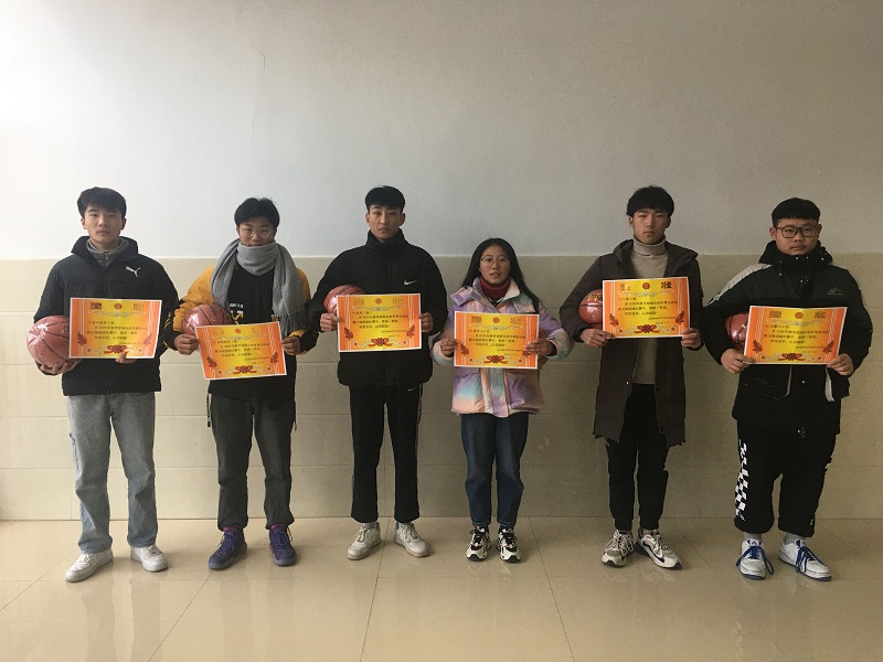 日出水了啊快点使劲动态图