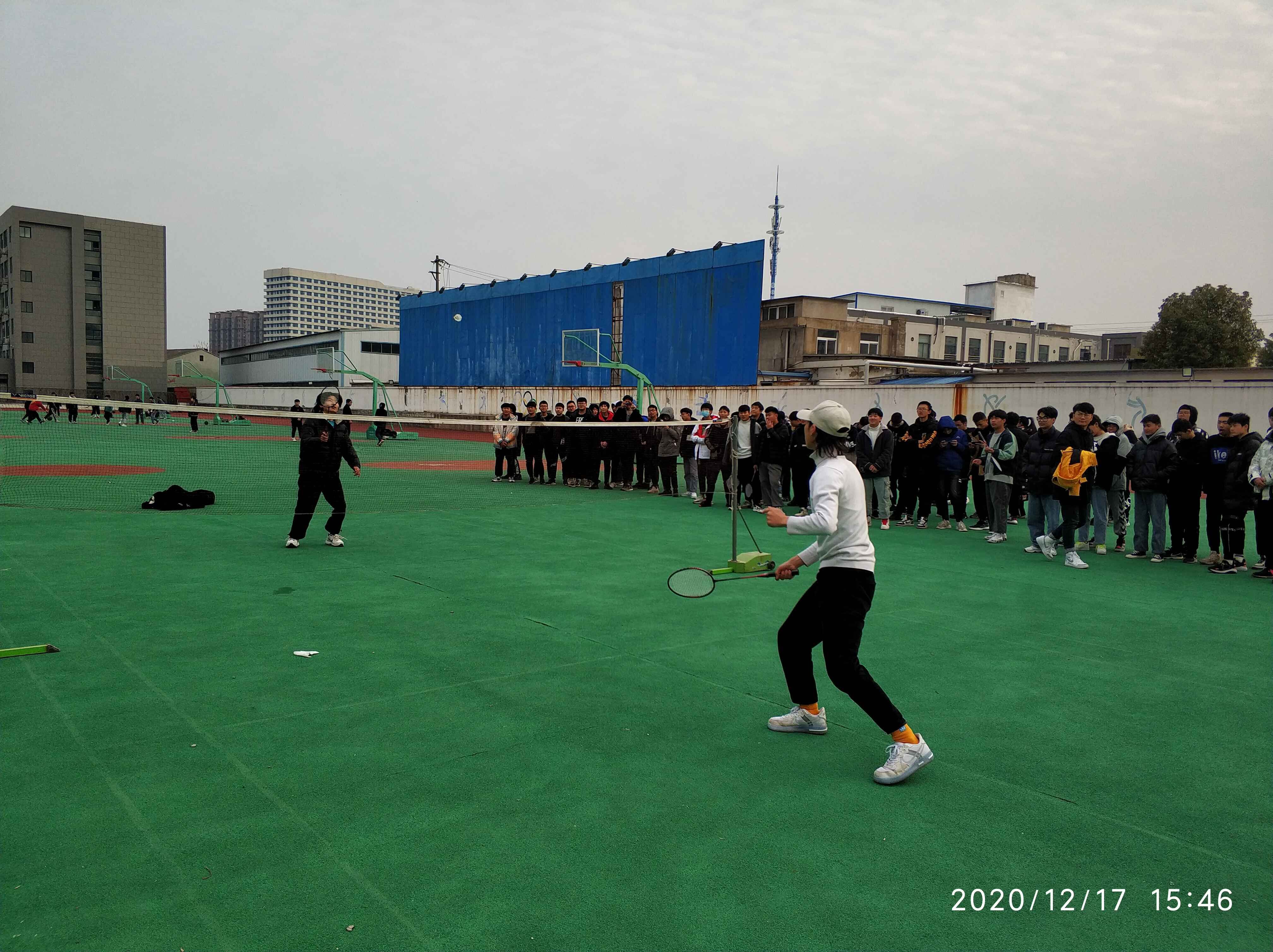 日出水了啊快点使劲动态图