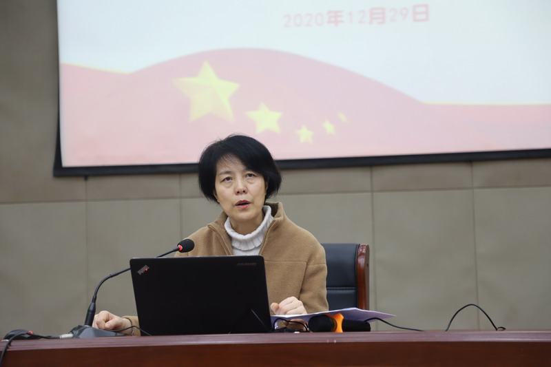 日出水了啊快点使劲动态图