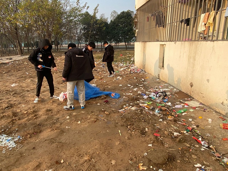 日出水了啊快点使劲动态图