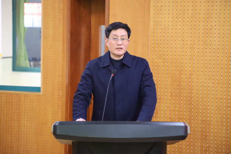 日出水了啊快点使劲动态图