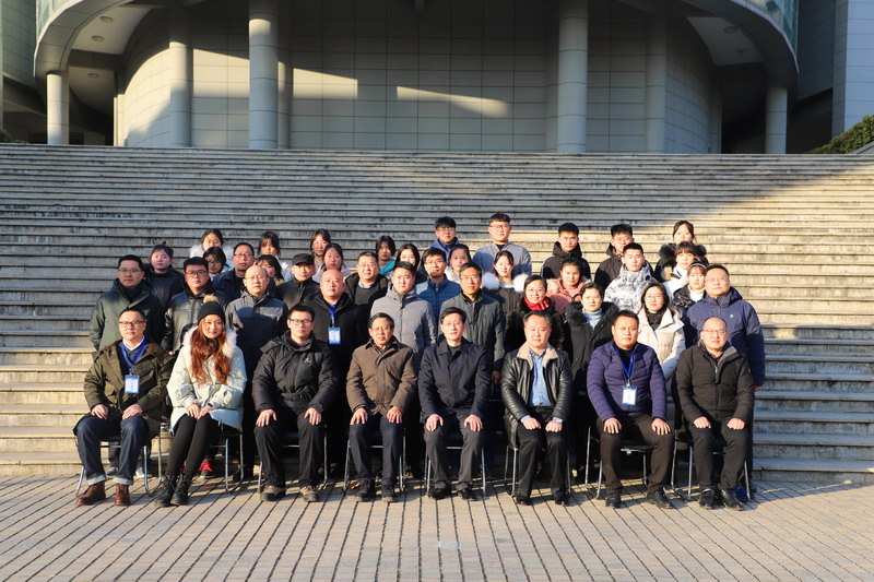 日出水了啊快点使劲动态图