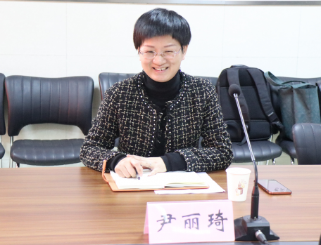 日出水了啊快点使劲动态图