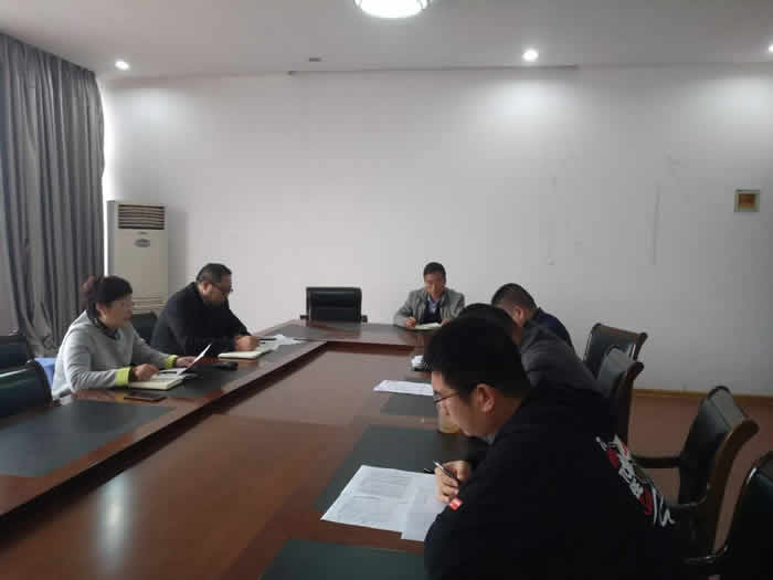 日出水了啊快点使劲动态图