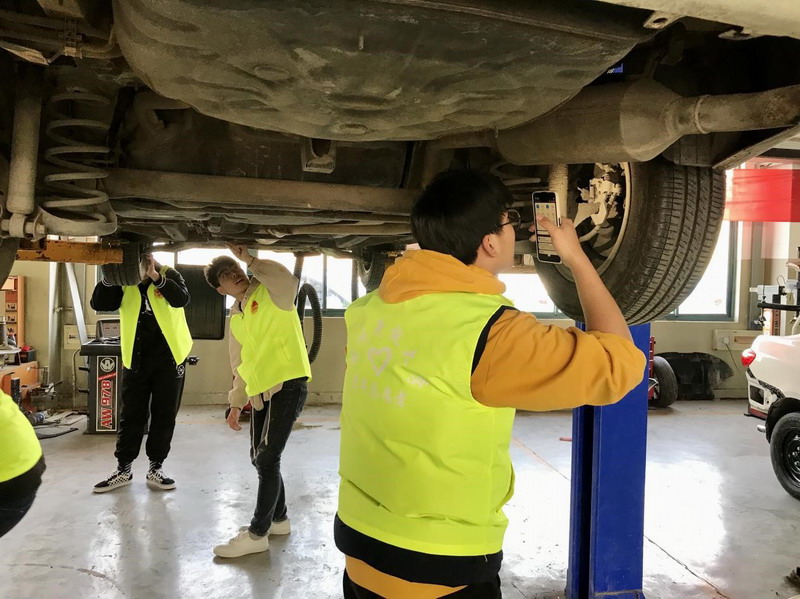 日出水了啊快点使劲动态图