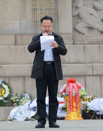 日出水了啊快点使劲动态图