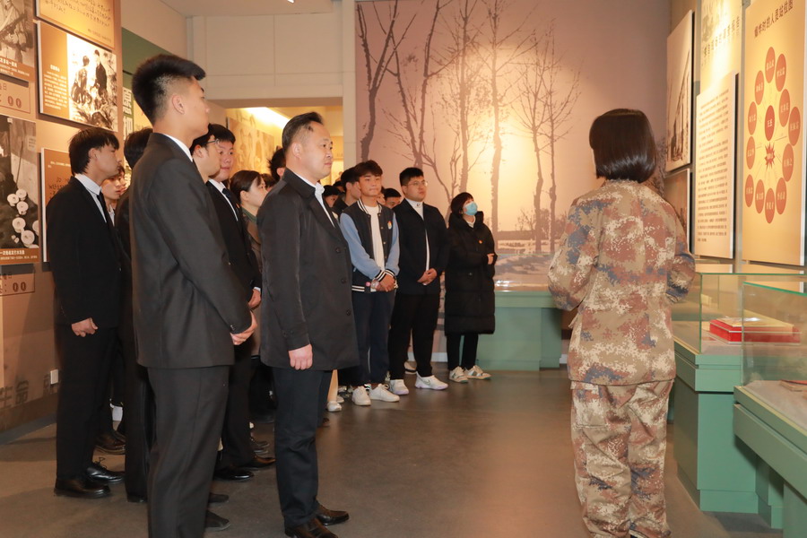 日出水了啊快点使劲动态图