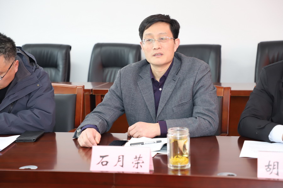 日出水了啊快点使劲动态图