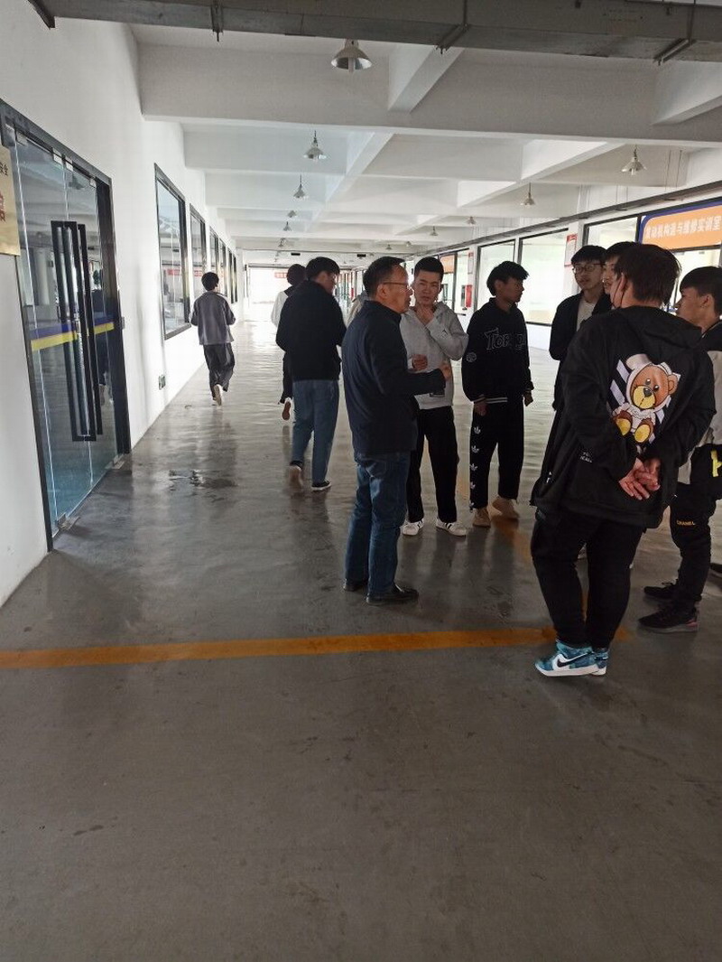 日出水了啊快点使劲动态图