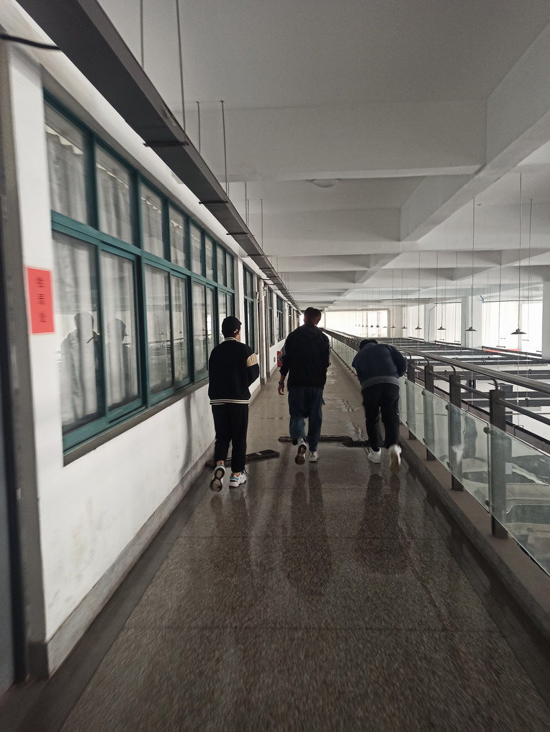 日出水了啊快点使劲动态图