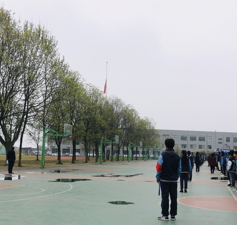 日出水了啊快点使劲动态图