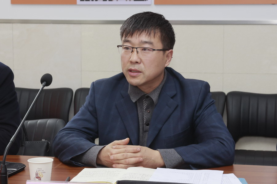 日出水了啊快点使劲动态图