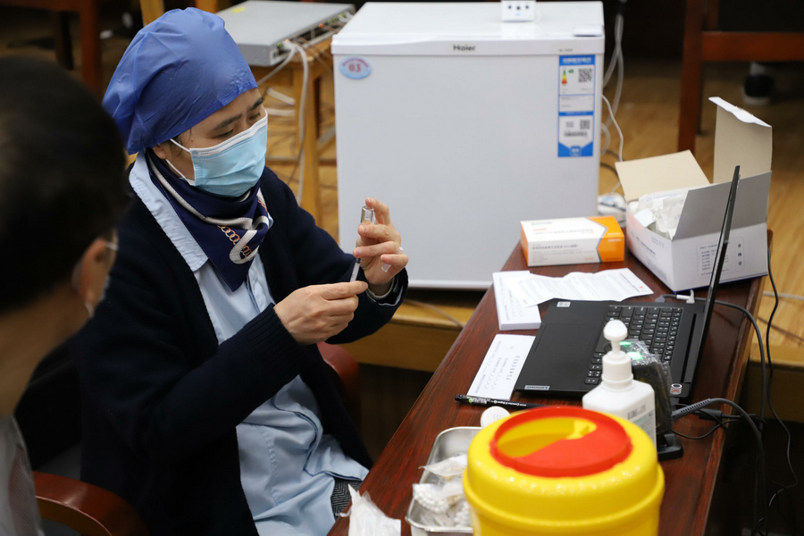 日出水了啊快点使劲动态图