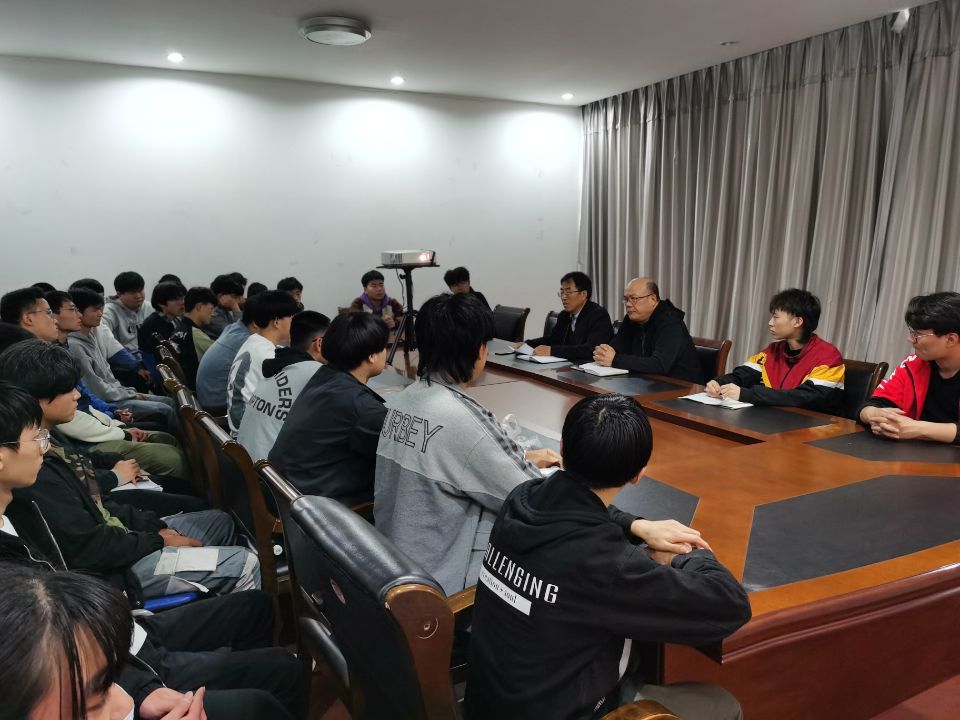 日出水了啊快点使劲动态图