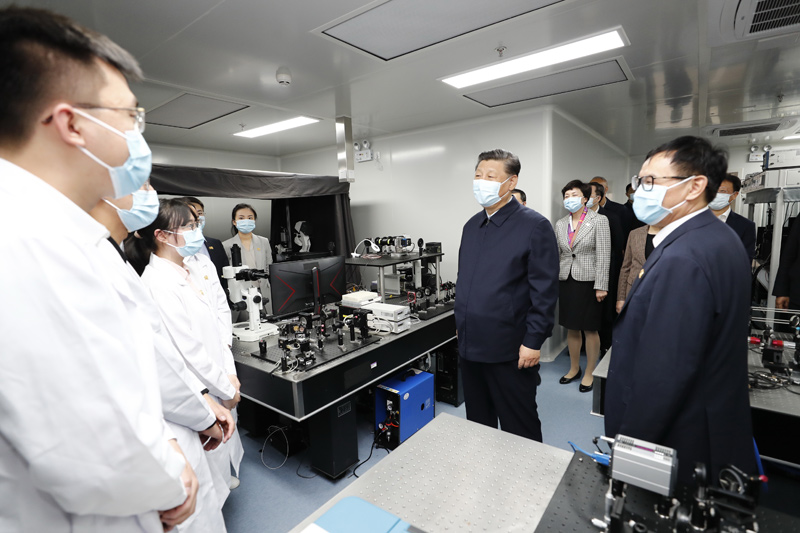 日出水了啊快点使劲动态图