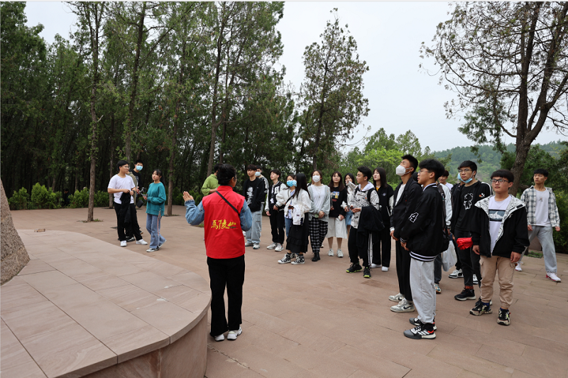 日出水了啊快点使劲动态图