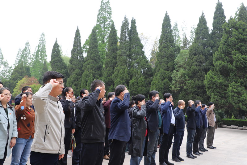 日出水了啊快点使劲动态图