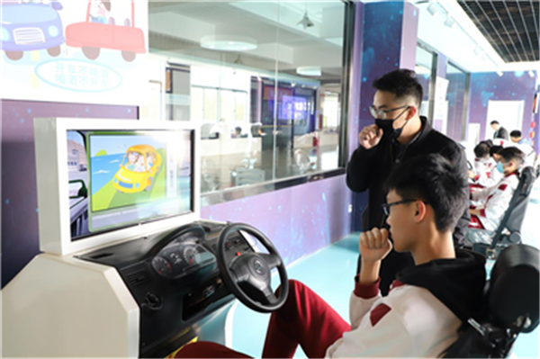 日出水了啊快点使劲动态图