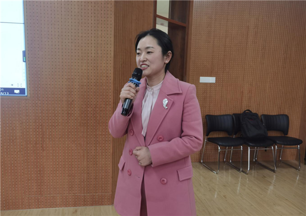 日出水了啊快点使劲动态图