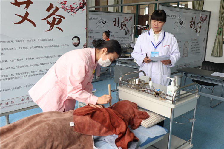 日出水了啊快点使劲动态图