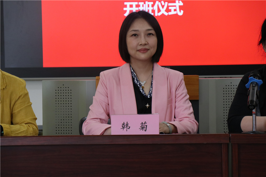 日出水了啊快点使劲动态图