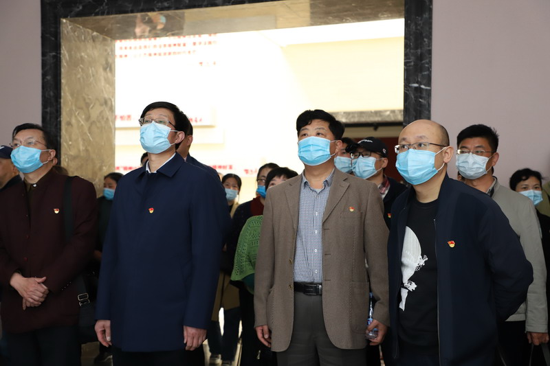 日出水了啊快点使劲动态图,女m被S玩胸虐乳哭着求饶,调教玩弄胯下性奴唐舞桐,春药按摩人妻中文字幕,怡红院AV一区二区三区开展“重走红色路线传承红色基因”主题教育活动