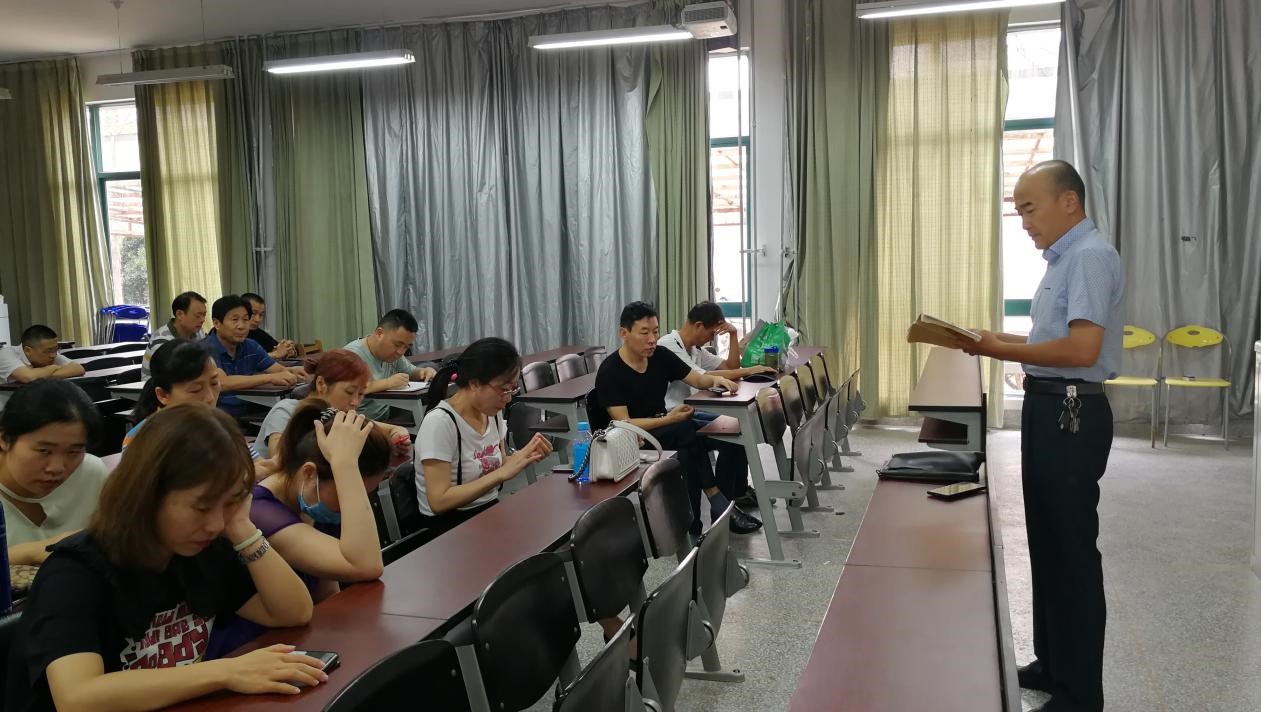 日出水了啊快点使劲动态图