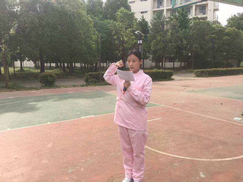 日出水了啊快点使劲动态图