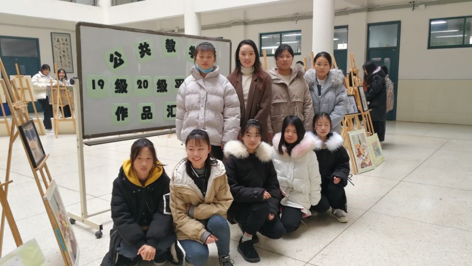 日出水了啊快点使劲动态图