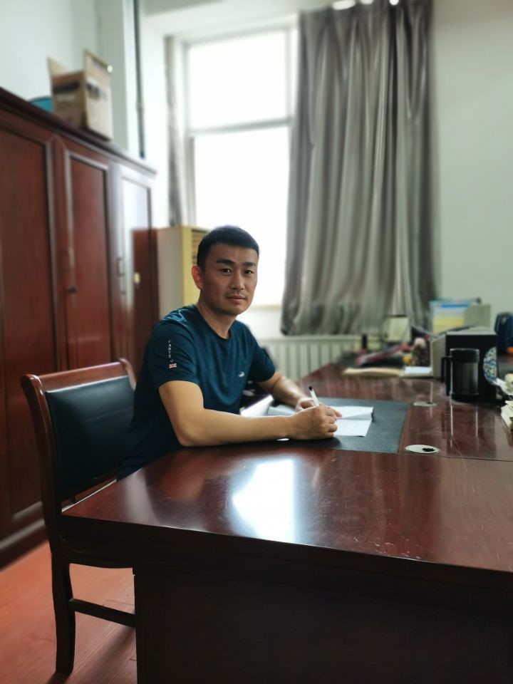 日出水了啊快点使劲动态图