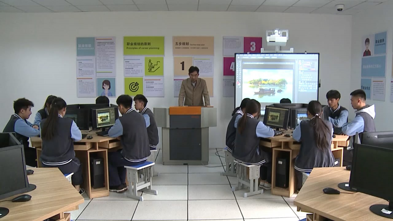 日出水了啊快点使劲动态图