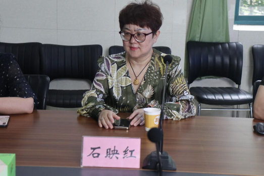 日出水了啊快点使劲动态图