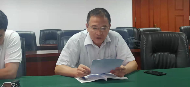 纵勇同志进行党性分析和自我批评