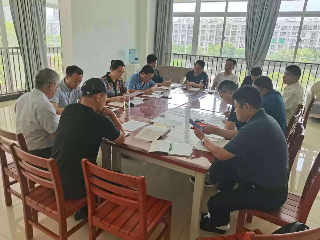 日出水了啊快点使劲动态图