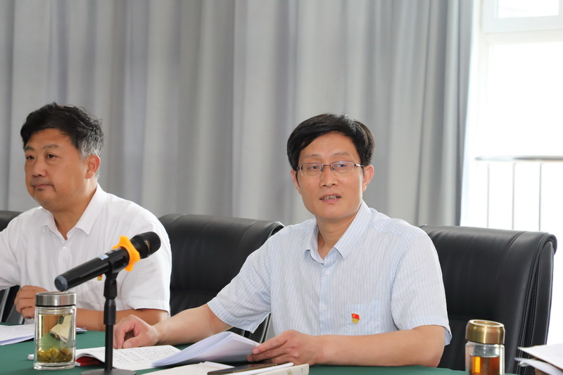 日出水了啊快点使劲动态图