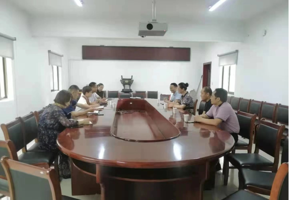 日出水了啊快点使劲动态图