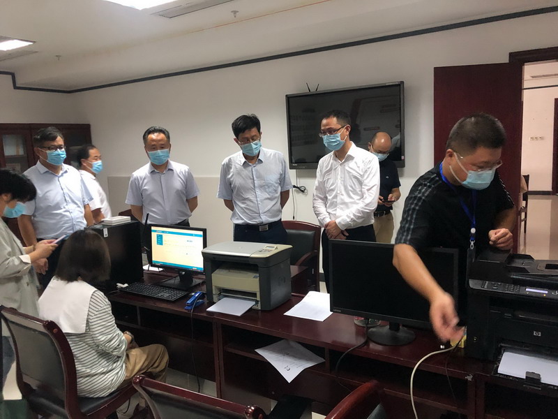 日出水了啊快点使劲动态图