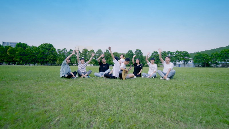 日出水了啊快点使劲动态图